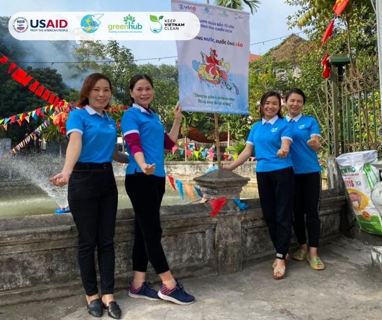 Hội LHPH Quận Bắc Từ Liêm tổ chức chiến dịch giảm ô nhiễm rác thải nhựa - Thả cá không thả túi nilon