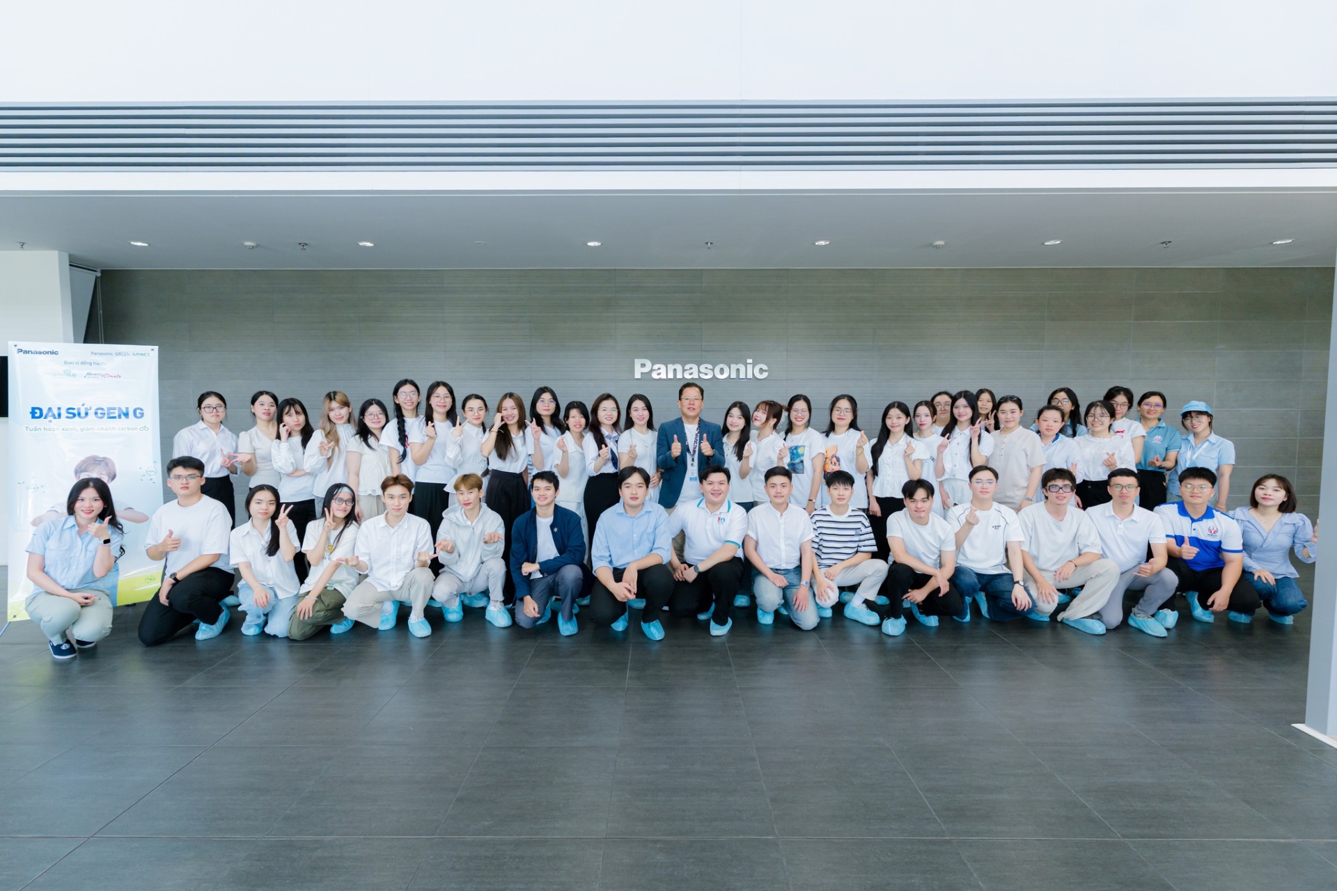 ĐẠI SỨ GEN G 2025 THAM QUAN NHÀ MÁY PANASONIC