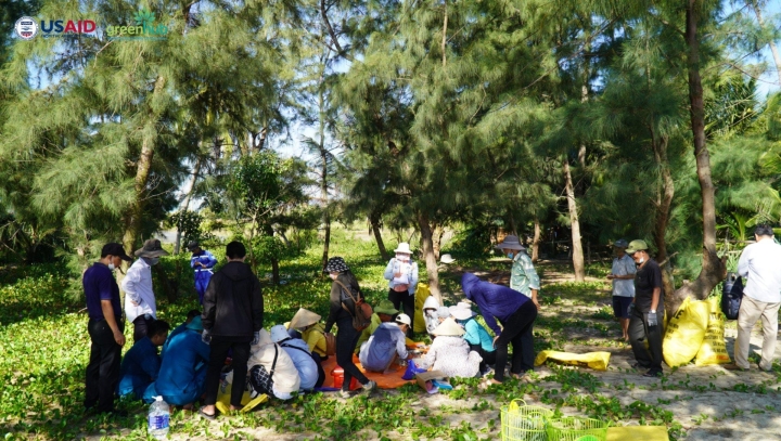 Hoạt động giám sát rác thải biển tại Thành phố Hội An năm 2022 (Đợt 1)