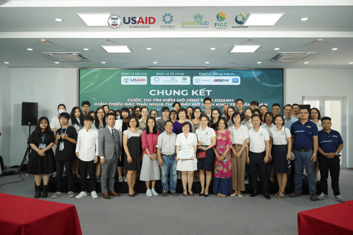 Nhìn lại vòng chung kết cuộc thi PlastiNOvation