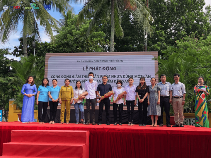 Mô hình tái chế rác thải tạo sinh kế được giới thiệu tại 